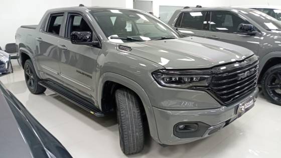 RAM RAMPAGE 2.0 HURRICANE 4 TURBO GASOLINA R/T 4X4 AUTOMÁTICO